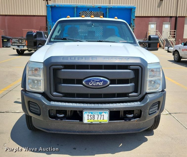 image for item JO9231 2016 Ford F450 Super Duty  flatbed truck