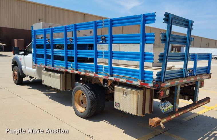 image for item JO9231 2016 Ford F450 Super Duty  flatbed truck