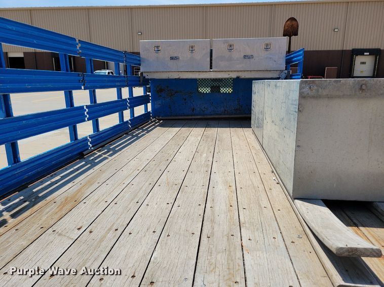 image for item JO9231 2016 Ford F450 Super Duty  flatbed truck