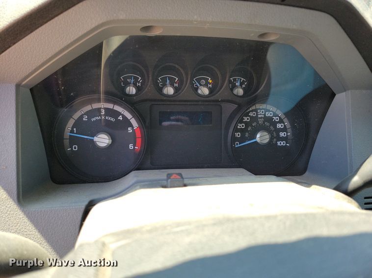 image for item JO9231 2016 Ford F450 Super Duty  flatbed truck