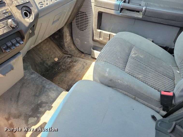 image for item JO9231 2016 Ford F450 Super Duty  flatbed truck