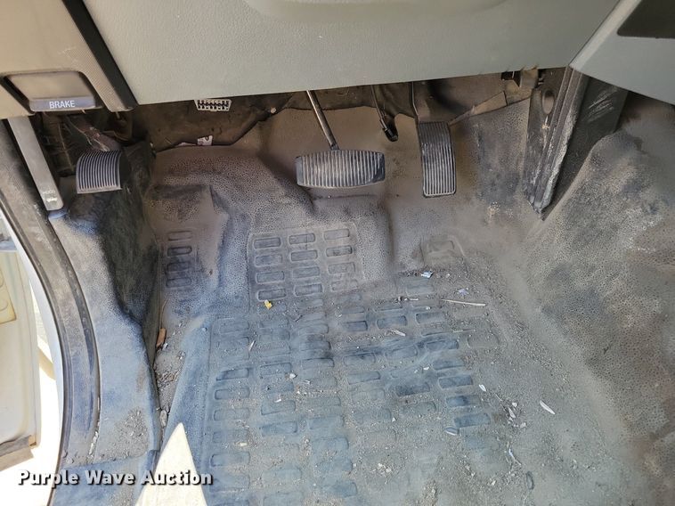 image for item JO9231 2016 Ford F450 Super Duty  flatbed truck