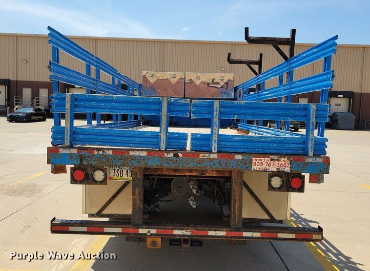 image for item JO9233 2018 Freightliner Business Class M2  flatbed truck