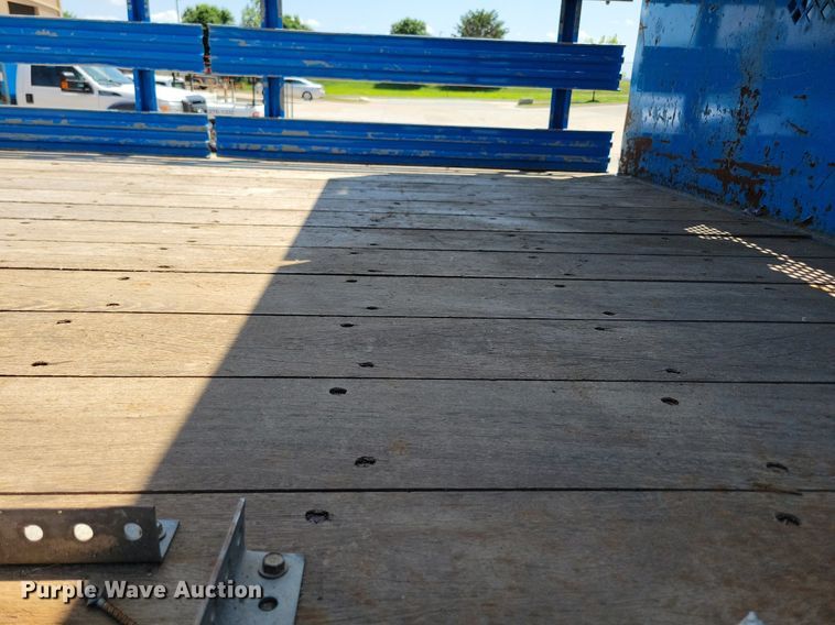 image for item JO9233 2018 Freightliner Business Class M2  flatbed truck