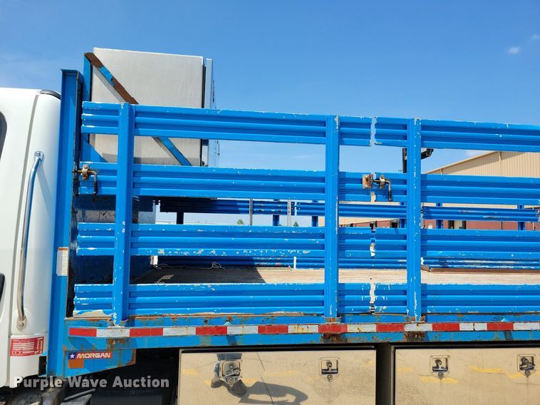 image for item JO9233 2018 Freightliner Business Class M2  flatbed truck