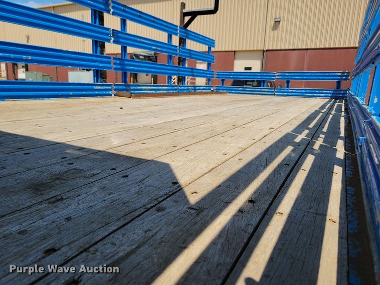 image for item JO9233 2018 Freightliner Business Class M2  flatbed truck