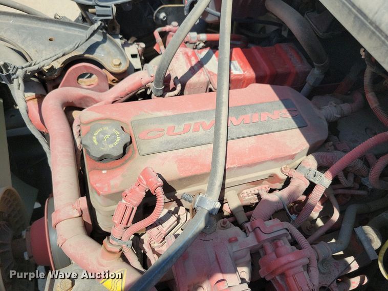 image for item JO9233 2018 Freightliner Business Class M2  flatbed truck