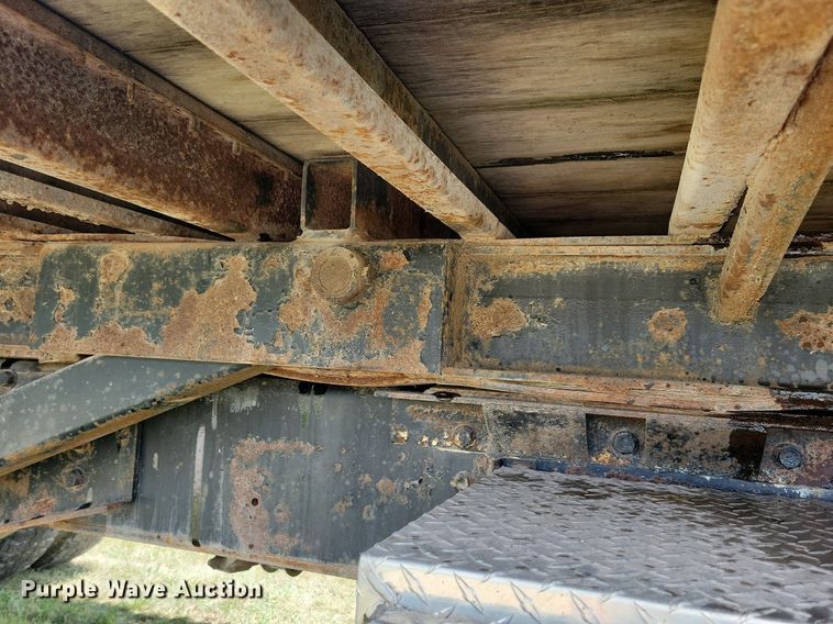 image for item JO9251 1990 International 4900  crane truck