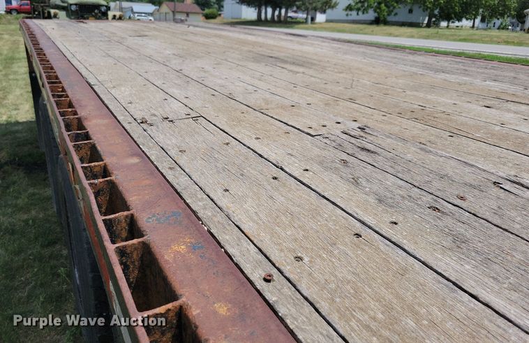 image for item JO9251 1990 International 4900  crane truck