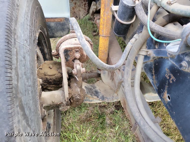 image for item JO9251 1990 International 4900  crane truck