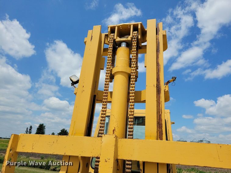 image for item JO9253 Clark C500 YS200  forklift