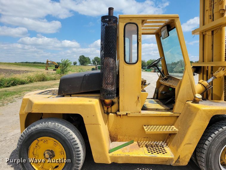 image for item JO9253 Clark C500 YS200  forklift