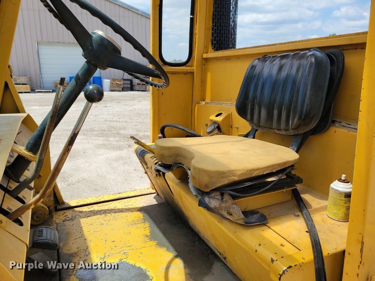 image for item JO9253 Clark C500 YS200  forklift