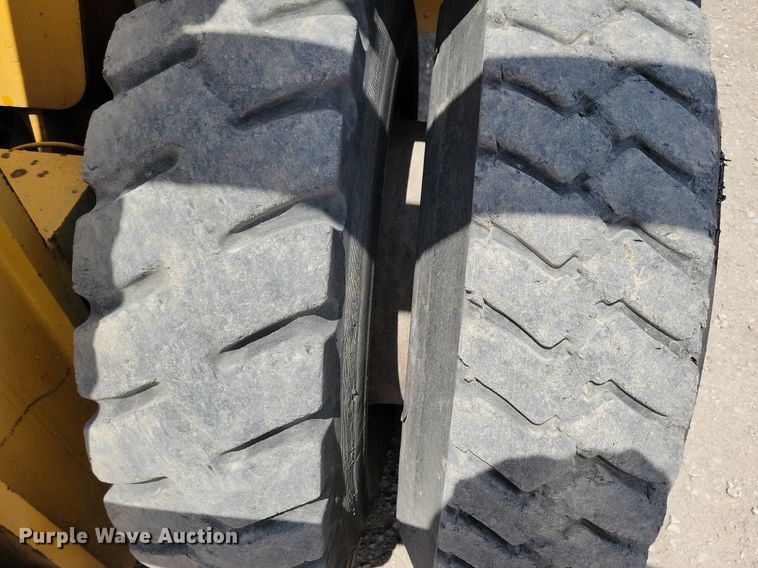 image for item JO9253 Clark C500 YS200  forklift