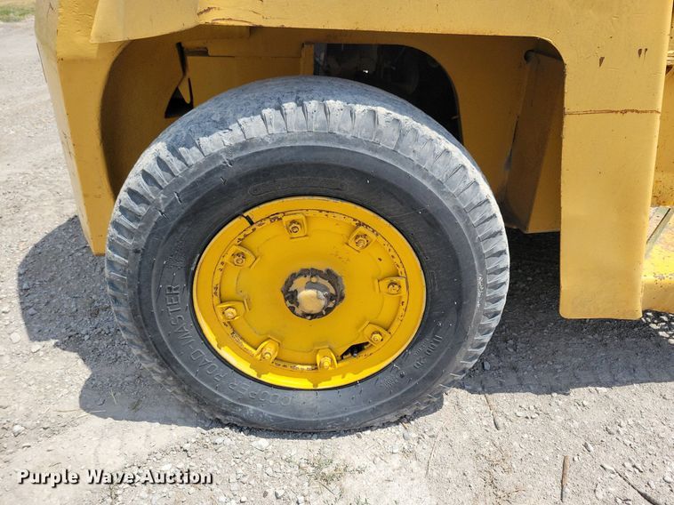 image for item JO9253 Clark C500 YS200  forklift