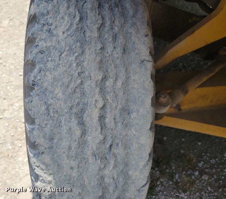 image for item JO9253 Clark C500 YS200  forklift