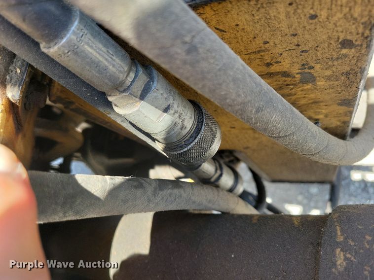 image for item JO9254 Massey-Ferguson Harlo H6000  forklift