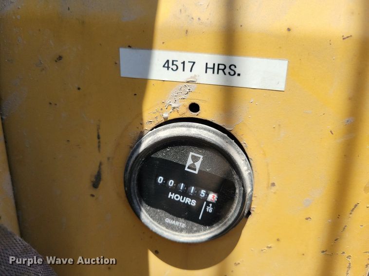 image for item JO9254 Massey-Ferguson Harlo H6000  forklift