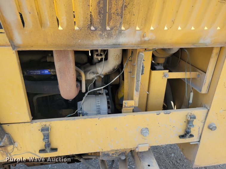 image for item JO9254 Massey-Ferguson Harlo H6000  forklift