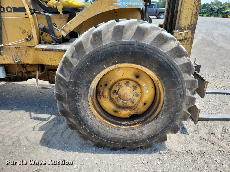 image for item JO9254 Massey-Ferguson Harlo H6000  forklift