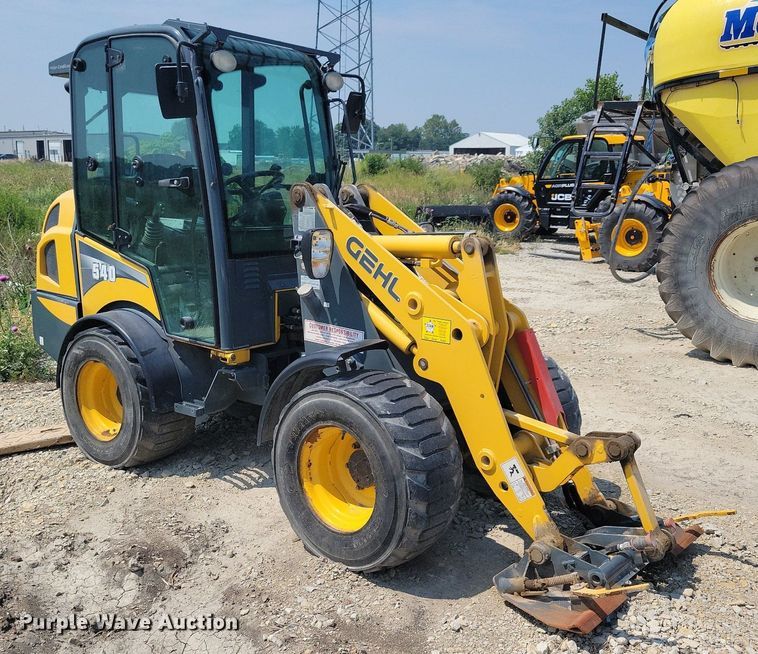 image for item JO9256 2014 Gehl AL540  wheel loader