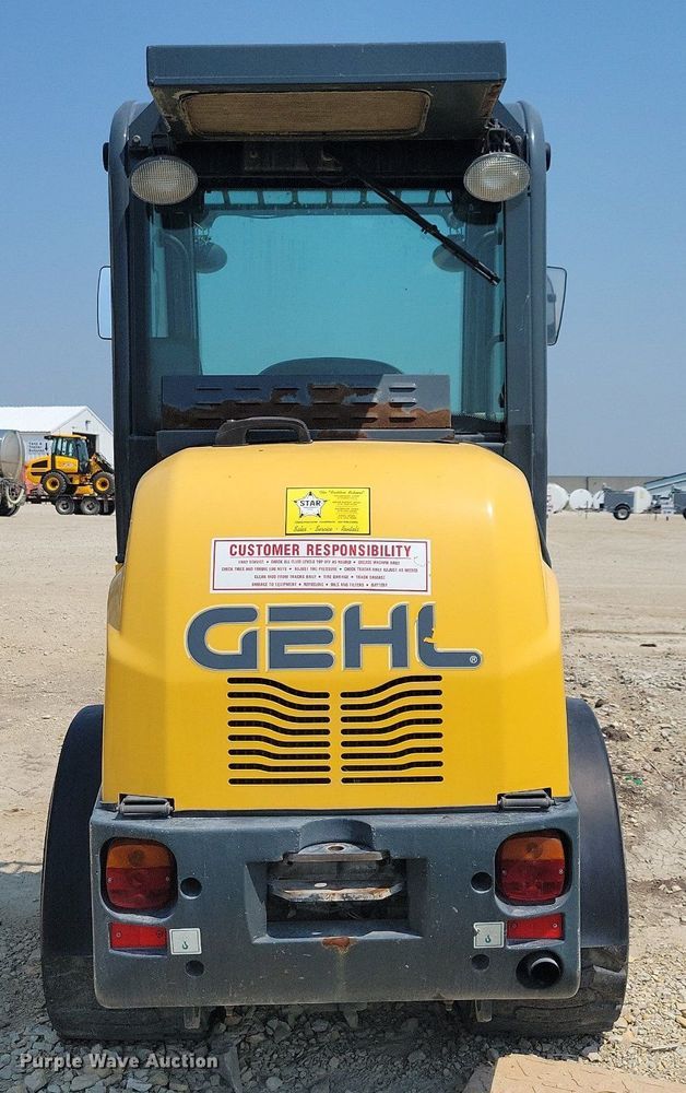 image for item JO9256 2014 Gehl AL540  wheel loader