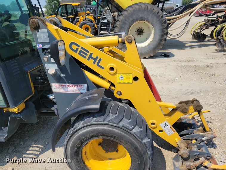 image for item JO9256 2014 Gehl AL540  wheel loader