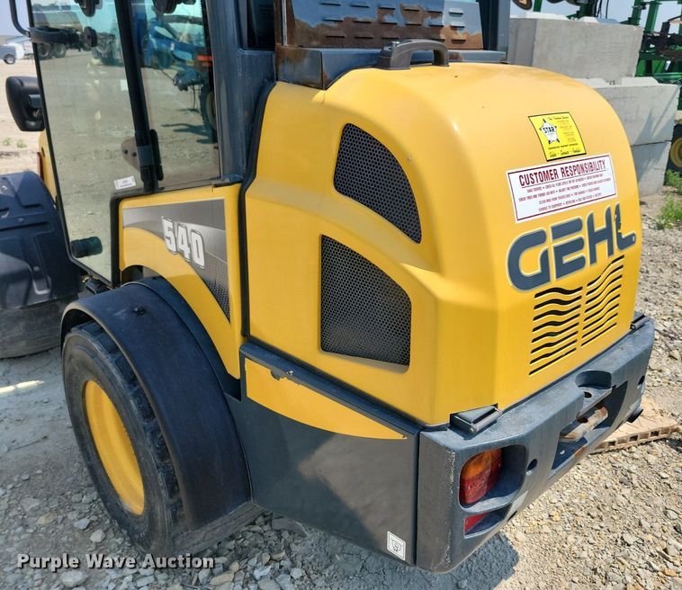 image for item JO9256 2014 Gehl AL540  wheel loader
