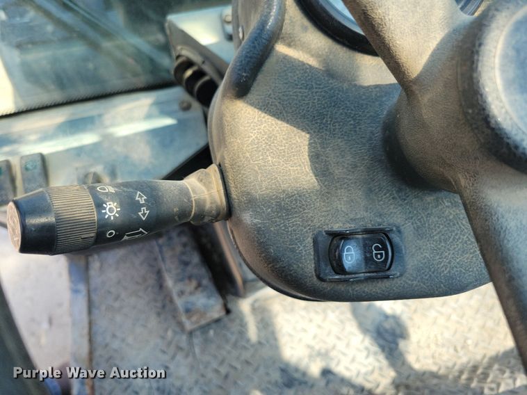 image for item JO9256 2014 Gehl AL540  wheel loader