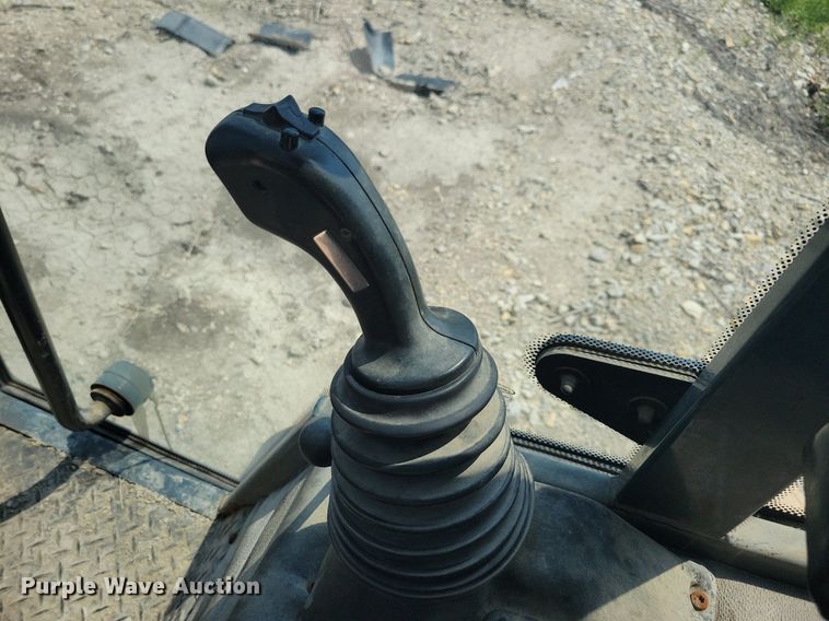 image for item JO9256 2014 Gehl AL540  wheel loader