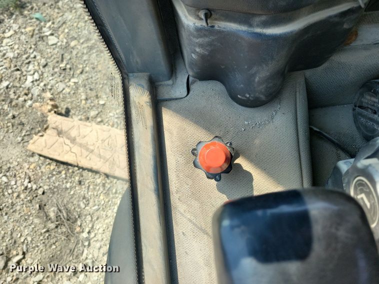 image for item JO9256 2014 Gehl AL540  wheel loader