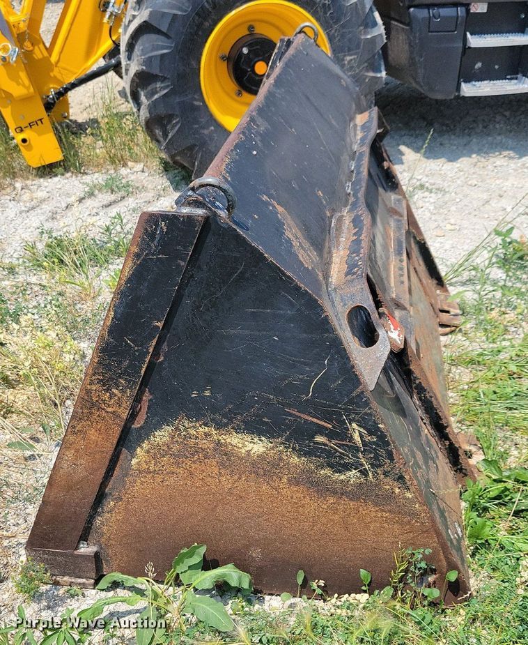 image for item JO9256 2014 Gehl AL540  wheel loader