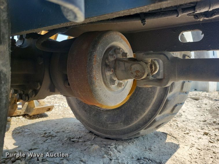 image for item JO9256 2014 Gehl AL540  wheel loader