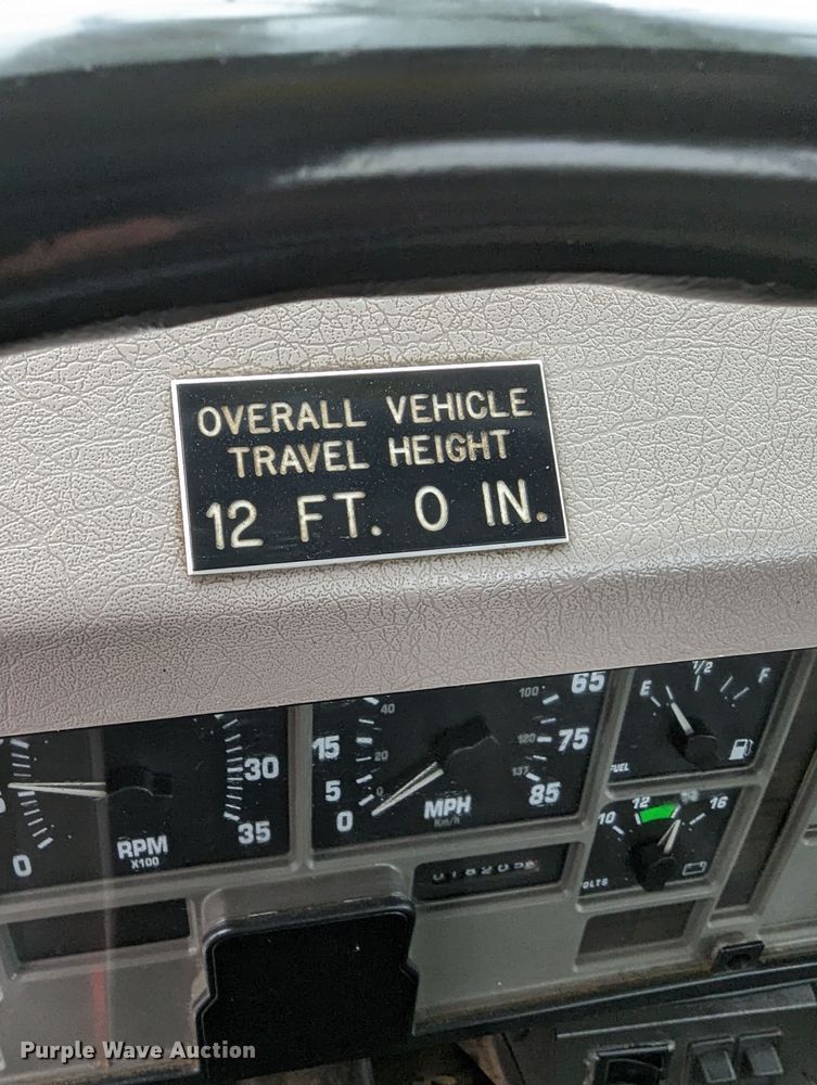 image for item KB9429 1998 International 4700  digger derrick truck