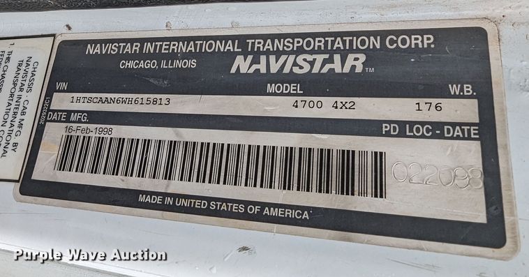 image for item KB9429 1998 International 4700  digger derrick truck