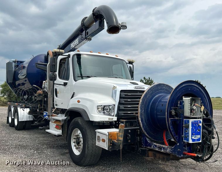 image for item KW9212 2012 Freightliner 114SD  sewer jetter truck