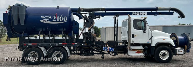 image for item KW9212 2012 Freightliner 114SD  sewer jetter truck