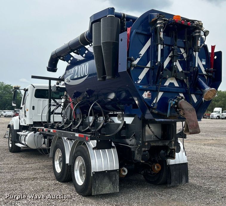 image for item KW9212 2012 Freightliner 114SD  sewer jetter truck