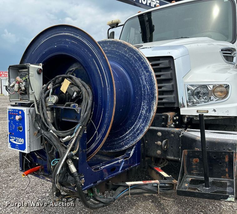 image for item KW9212 2012 Freightliner 114SD  sewer jetter truck