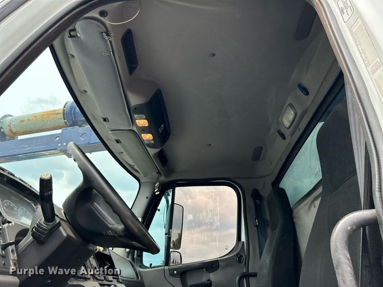 image for item KW9212 2012 Freightliner 114SD  sewer jetter truck