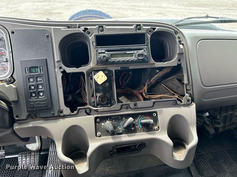 image for item KW9212 2012 Freightliner 114SD  sewer jetter truck