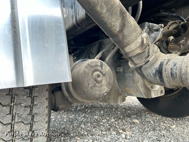 image for item KW9212 2012 Freightliner 114SD  sewer jetter truck