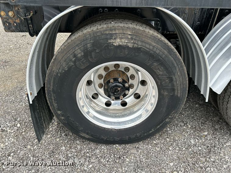 image for item KW9212 2012 Freightliner 114SD  sewer jetter truck