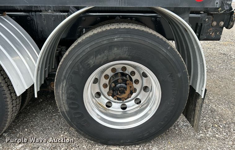 image for item KW9212 2012 Freightliner 114SD  sewer jetter truck
