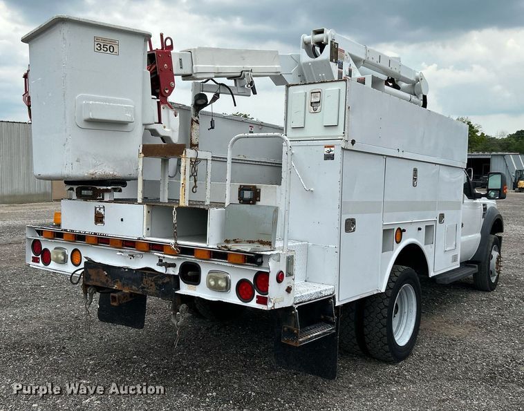 image for item KW9213 2008 Ford F550 Super Duty  bucket truck