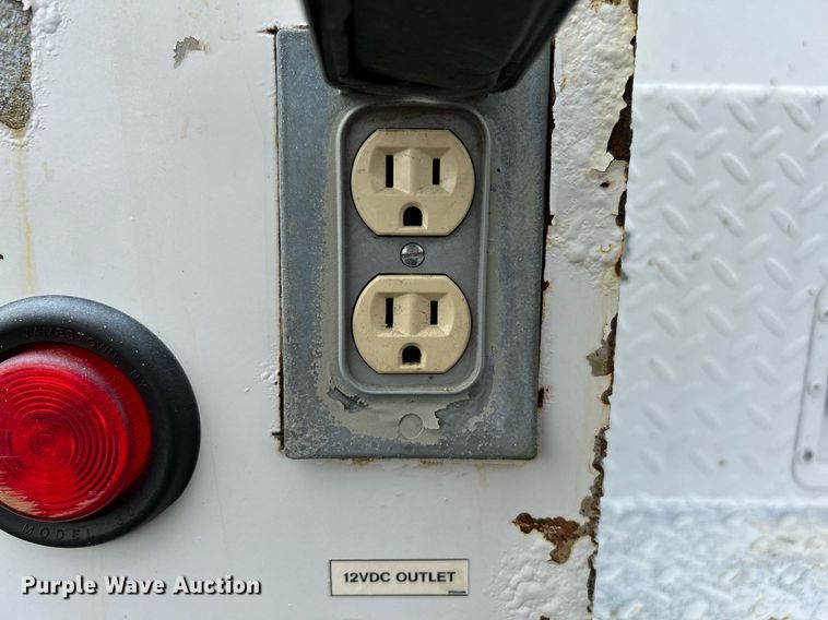 image for item KW9213 2008 Ford F550 Super Duty  bucket truck