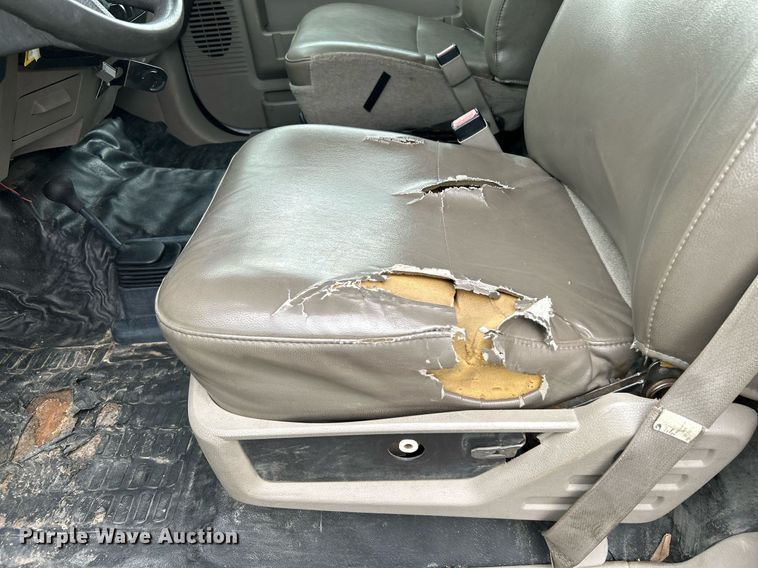 image for item KW9213 2008 Ford F550 Super Duty  bucket truck