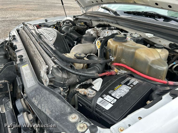 image for item KW9213 2008 Ford F550 Super Duty  bucket truck