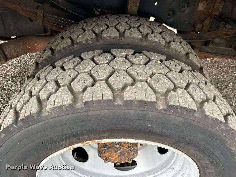 image for item KW9213 2008 Ford F550 Super Duty  bucket truck