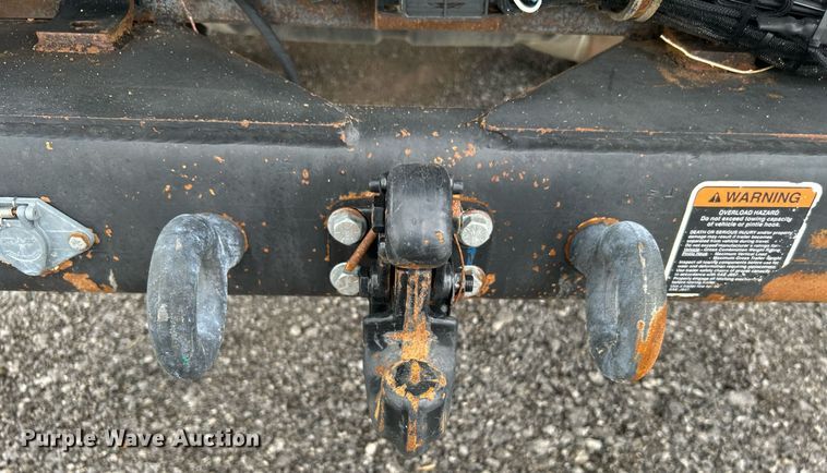 image for item KW9216 2013 Dodge Ram 5500HD  bucket truck